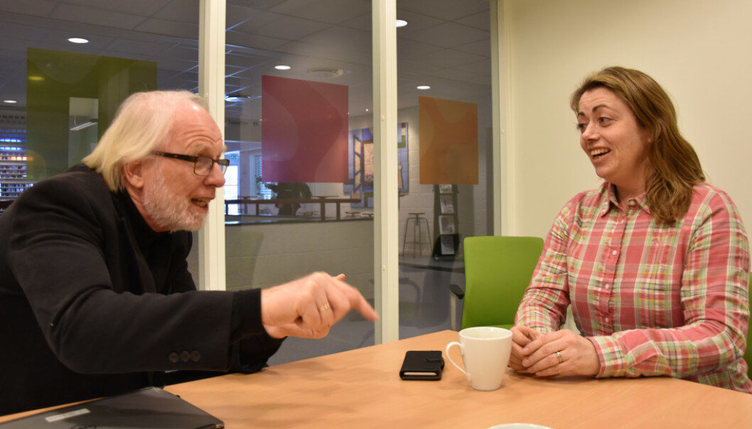 Engasjement preger informasjonskonsulent Thor Åge Bergan og rektor Kari Nordskogen når de kommenterer fagskolemeldingen. Foto: Wenche Schjønberg Engasjement preger informasjonskonsulent Thor Åge Bergan og rektor Kari Nordskogen når de kommenterer fagskolemeldingen. Foto: Wenche Schjønberg