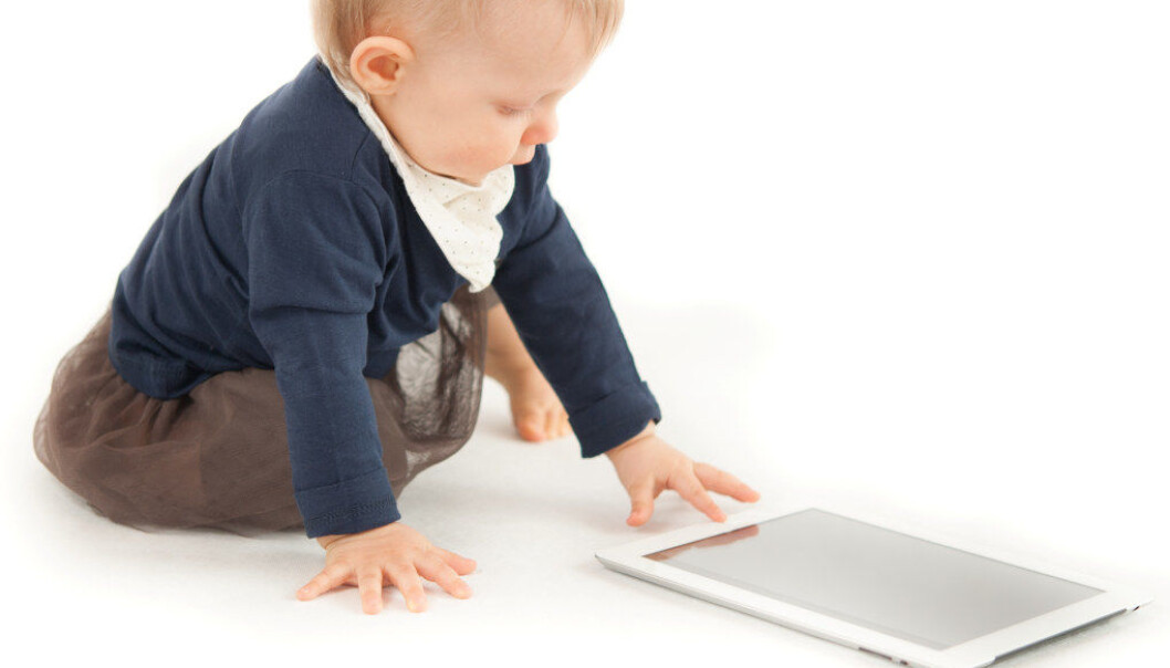 Det å se både gledene og utfordringene skjermer har med seg, har gjort at jeg tenker at digital danning må inn så tidlig som mulig i barnehagen. Illustrasjonsfoto: fotolia.com Det å se både gledene og utfordringene skjermer har med seg, har gjort at jeg tenker at digital danning må inn så tidlig som mulig i barnehagen. Illustrasjonsfoto: fotolia.com