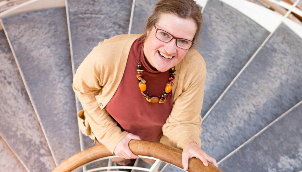 – Vi må slutte å snakke så mye om vennskap og heller snakke om å ha noen å leke med. Du kan leke med noen uten å være venner, sier professor i barnehagepedagogikk Anne Greve. Foto: Charlotte E. Wiig – Vi må slutte å snakke så mye om vennskap og heller snakke om å ha noen å leke med. Du kan leke med noen uten å være venner, sier professor i barnehagepedagogikk Anne Greve. Foto: Charlotte E. Wiig