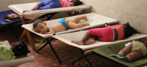 Cuba: I denne leiligheten på 45 kvadratmeter går 25 barn i barnehage