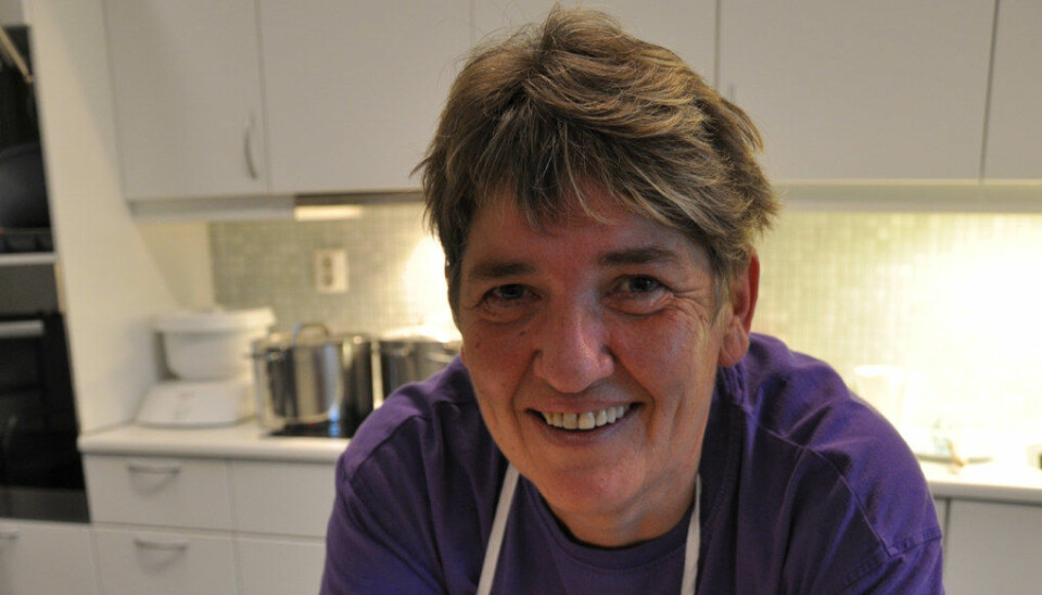 Bjørg Vik er kjøkkenassistent på fulltid i Ikornnes FUS barnehage. Foto: Gyri Aure