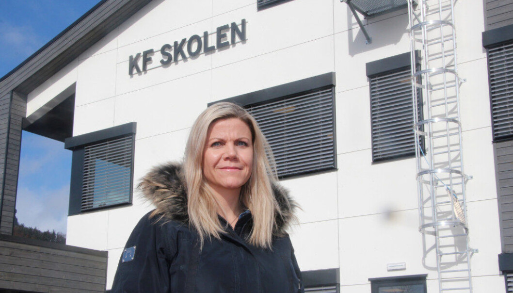 KFskolen på Jørpeland i Rogaland har hatt en høy andel undervisning av ukvalifiserte lærere, blant annet grunnet kraftig vekst i elevtallet. – Men tallene ser bedre ut nå, og de vil bli enda bedre fremover, sier rektor Liv Hege Braseth. Foto: Jens Bjørheim/Strandbuen. KFskolen på Jørpeland i Rogaland har hatt en høy andel undervisning av ukvalifiserte lærere, blant annet grunnet kraftig vekst i elevtallet. – Men tallene ser bedre ut nå, og de vil bli enda bedre fremover, sier rektor Liv Hege Braseth. Foto: Jens Bjørheim/Strandbuen.