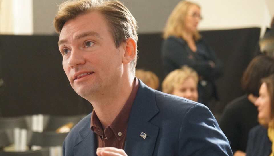 Hva du har lært på ungdomsskolen, har mye å si for hvordan det går med deg på videregående, sier stortingsrepresentant Henrik Asheim (H). Foto: Marianne Ruud.