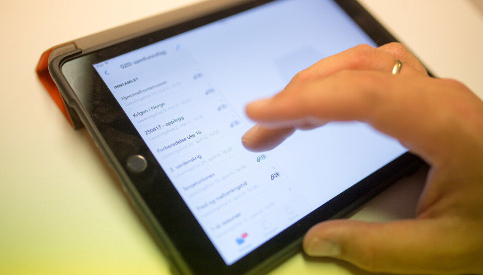 Frykt for stråling fra nettbrett og trådløst nettverk er grunnen til at et foreldrepar har holdt et barn hjemme fra skolen. Nå har skolen anmeldt dem for brudd på opplæringsloven. Ill. foto: Hans Skjong