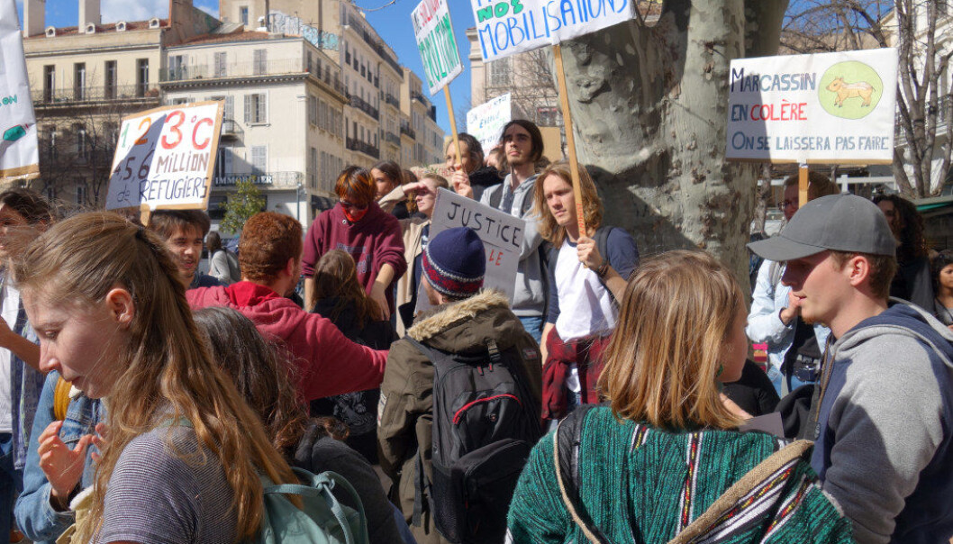 Denne veka streikar hundretusenvis av elevar for ei framtid det går an å leve i. Kan vi oversjå det? spør Roar Ulvestad. Biletet er frå ein elevstreik i Marseille i Frankrike 15. mars 2019. Foto: Wikimedia Commons / Touam (Hervé Agnoux) Denne veka streikar hundretusenvis av elevar for ei framtid det går an å leve i. Kan vi oversjå det? spør Roar Ulvestad. Biletet er frå ein elevstreik i Marseille i Frankrike 15. mars 2019. Foto: Wikimedia Commons / Touam (Hervé Agnoux)