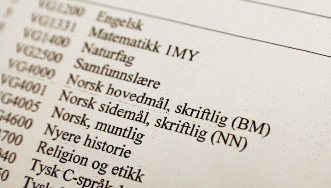 Kva er vel eigentleg ein karakter? Er det ikkje viktigare at elevane trenar seg opp til å sjå kva som trengst i livet? Eg vil at dei skal sjå samanhengar og at dei skal klare å sjå seg sjølv i eit større perspektiv, skriv lektor Espen Tørset. Arkivfoto: Utdanning Kva er vel eigentleg ein karakter? Er det ikkje viktigare at elevane trenar seg opp til å sjå kva som trengst i livet? Eg vil at dei skal sjå samanhengar og at dei skal klare å sjå seg sjølv i eit større perspektiv, skriv lektor Espen Tørset. Arkivfoto: Utdanning
