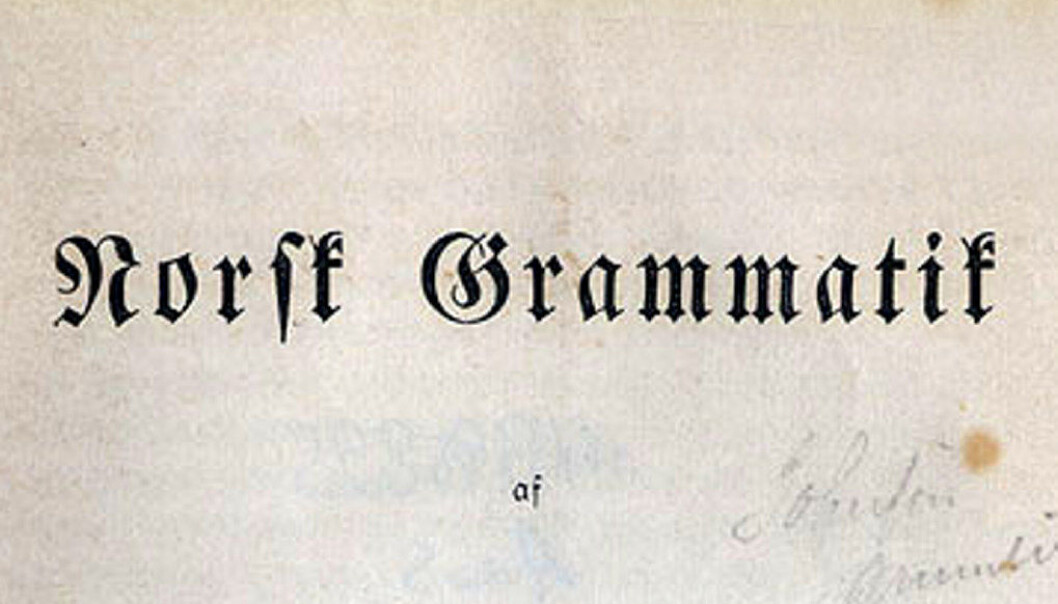 Er løsningen på innbilt floke at man skroter både «han» og «hun» og istedenfor vigsler det kastrerte ordet «hen»? spør innspillforfatteren. Ill: Norsk Grammatik av Ivar Aasen (Wikimedia Commons). Er løsningen på innbilt floke at man skroter både «han» og «hun» og istedenfor vigsler det kastrerte ordet «hen»? spør innspillforfatteren. Ill: Norsk Grammatik av Ivar Aasen (Wikimedia Commons).