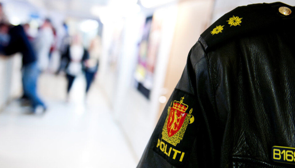 Forhåpentlig lytter Anundsen og politivesenet til elevmassen og ekspertene innen rusfeltet som advarer mot uvarslede narkotikasøk med hund på norske skoler, skriver forfatteren av dette innlegget. Arkivfoto: Utdanning Forhåpentlig lytter Anundsen og politivesenet til elevmassen og ekspertene innen rusfeltet som advarer mot uvarslede narkotikasøk med hund på norske skoler, skriver forfatteren av dette innlegget. Arkivfoto: Utdanning