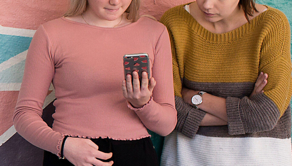 Regjeringen i Frankrike har innført forbud mot mobiltelefoner på alle barne- og ungdomsskoler. Arkivfoto: Utdanning