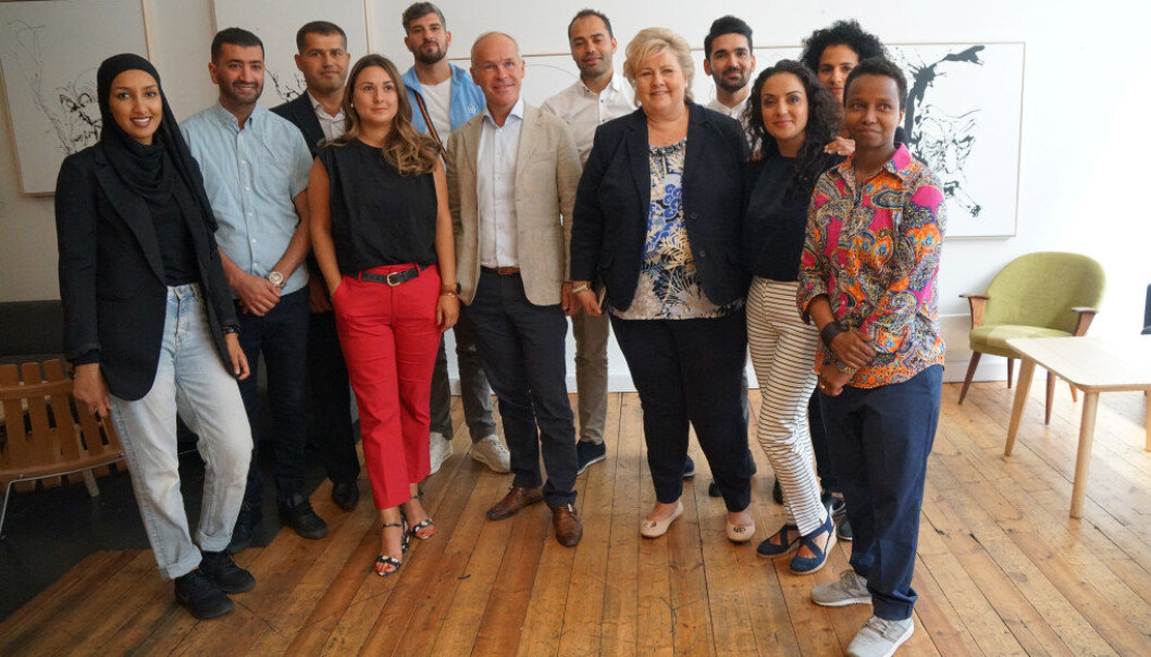 19. juni møtte statsminister Erna Solberg og kunnskaps- og integreringsminister Jan Tore Sanner det nyoppnevnte integreringspanelet for første gang. Foto: Marianne Ruud 19. juni møtte statsminister Erna Solberg og kunnskaps- og integreringsminister Jan Tore Sanner det nyoppnevnte integreringspanelet for første gang. Foto: Marianne Ruud
