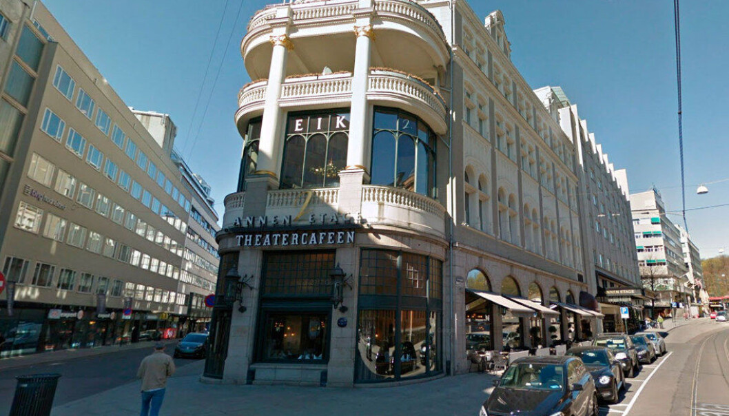 En restaurantregning fra Theaterkaféen er blant utgiftene fylkesmannen mener ikke er relevante for barnehagedrift. Foto: Google En restaurantregning fra Theaterkaféen er blant utgiftene fylkesmannen mener ikke er relevante for barnehagedrift. Foto: Google