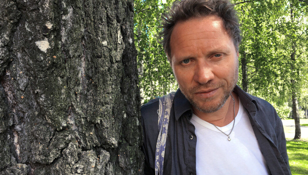 - Nei, jeg angrer ingenting. Dette er ikke noe jeg reflekterer mye over, sier Magnus Grønneberg om mangelen på skole og utdanning. Foto: Wenche Schjønberg - Nei, jeg angrer ingenting. Dette er ikke noe jeg reflekterer mye over, sier Magnus Grønneberg om mangelen på skole og utdanning. Foto: Wenche Schjønberg