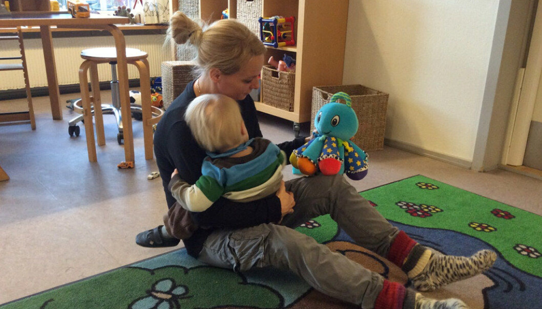 Pedagog Pernille Ellegaard Christensen ved Børnehuset Ellekilde i Danmark mener det nye verktøyet som tester empati gir et godt innblikk i søkernes evne til å koble teori og praksis. Foto: Trine Vedel Pedagog Pernille Ellegaard Christensen ved Børnehuset Ellekilde i Danmark mener det nye verktøyet som tester empati gir et godt innblikk i søkernes evne til å koble teori og praksis. Foto: Trine Vedel