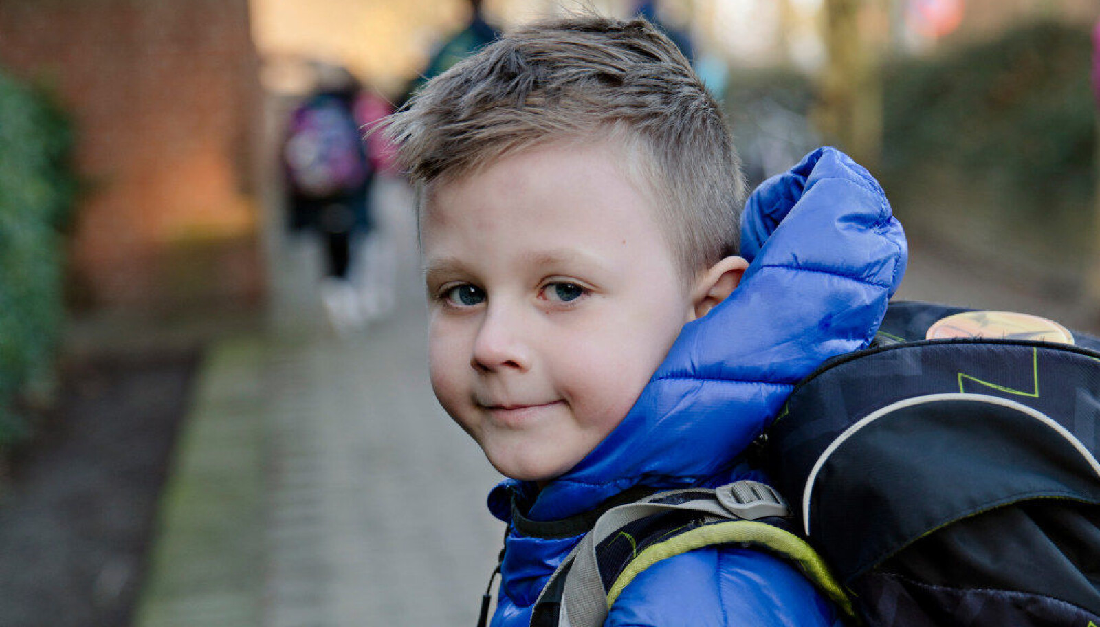 Luka (7) går første klasse om igjen - og stortrives. Foto: Kristian Ridder-Nielsen Luka (7) går første klasse om igjen - og stortrives. Foto: Kristian Ridder-Nielsen