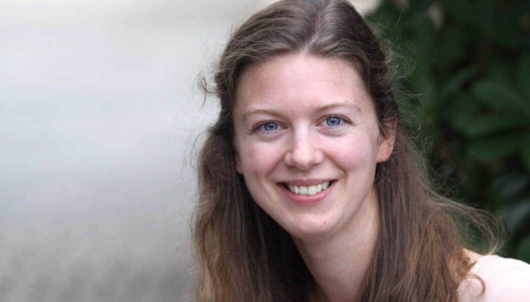Nora E.H. Mathé er doktorgradsstipendiat i samfunnsfagdidaktikk ved Institutt for lærerutdanning og skoleforskning, Universitetet i Oslo, og forsker på elevers forståelse av og forhold til demokrati, politikk og samfunnsfag. Foto: Tore Brøyn Nora E.H. Mathé er doktorgradsstipendiat i samfunnsfagdidaktikk ved Institutt for lærerutdanning og skoleforskning, Universitetet i Oslo, og forsker på elevers forståelse av og forhold til demokrati, politikk og samfunnsfag. Foto: Tore Brøyn