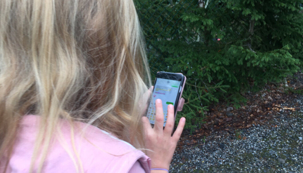 Med vettug bruk av digitale hjelpemidler så får jeg til dette nå. Ikke hver eneste time, dag eller uke – men ofte nok og med en kvalitet som jeg aldri var i nærheten av å få til før hver elev fikk sin enhet, skriver Simen Spurkeland. Ill.foto: Paal Svendsen Med vettug bruk av digitale hjelpemidler så får jeg til dette nå. Ikke hver eneste time, dag eller uke – men ofte nok og med en kvalitet som jeg aldri var i nærheten av å få til før hver elev fikk sin enhet, skriver Simen Spurkeland. Ill.foto: Paal Svendsen