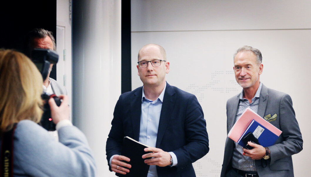 Forhandingsleder i Unio, Steffen Handal, og KS' forhandlingsleder Tor Arne Gangsø klarte ikke å bli enige. Dermed går oppgjøret mellom Unio og KS til mekling. Bildet er tatt under oppstarten av tarifforhandlingene. Foto: Jørgen Jelstad Forhandingsleder i Unio, Steffen Handal, og KS' forhandlingsleder Tor Arne Gangsø klarte ikke å bli enige. Dermed går oppgjøret mellom Unio og KS til mekling. Bildet er tatt under oppstarten av tarifforhandlingene. Foto: Jørgen Jelstad