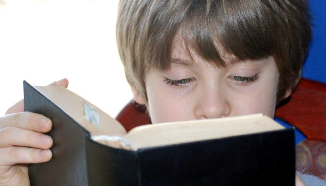 Gutter leser bedre i klasser der mer enn 60 prosent av elevene er jenter, viser en studie av elever fra hele verden. Ill. foto Kriss Szkurlatowski/Freeimages.com Gutter leser bedre i klasser der mer enn 60 prosent av elevene er jenter, viser en studie av elever fra hele verden. Ill. foto Kriss Szkurlatowski/Freeimages.com