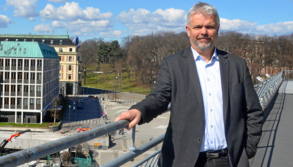 – Jeg synes det høres litt rart ut at man skal legge om fra mål- og resultatstyring til tillitsbasert ledelse. For all god ledelse må basere seg på tillit, sier Erling Barlindhaug, avdelingsdirektør for utdanning i KS. Arkivfoto: Sonja Holterman