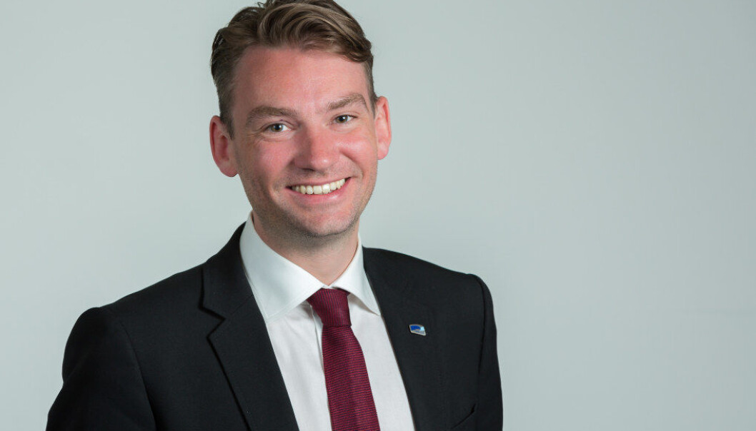 Konstituert kunnskapsminister Henrik Asheim mener det er en falliterklæring for skolene at så mange mobbesaker politianmeldes. Foto: Høyre. Konstituert kunnskapsminister Henrik Asheim mener det er en falliterklæring for skolene at så mange mobbesaker politianmeldes. Foto: Høyre.