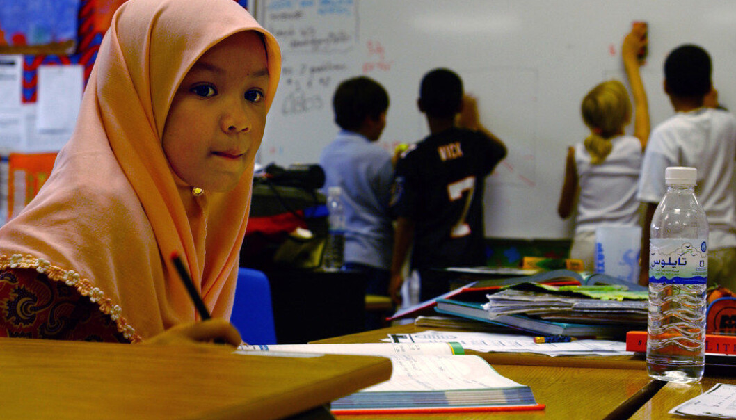 Hijab må forbys i norske barneskoler, foreslår innvandringsminister Sylvi Listhaug. Illustrasjonsfoto fra en skole i Bahrain. Foto Shane T. McCoy/Wikimedia Commons Hijab må forbys i norske barneskoler, foreslår innvandringsminister Sylvi Listhaug. Illustrasjonsfoto fra en skole i Bahrain. Foto Shane T. McCoy/Wikimedia Commons