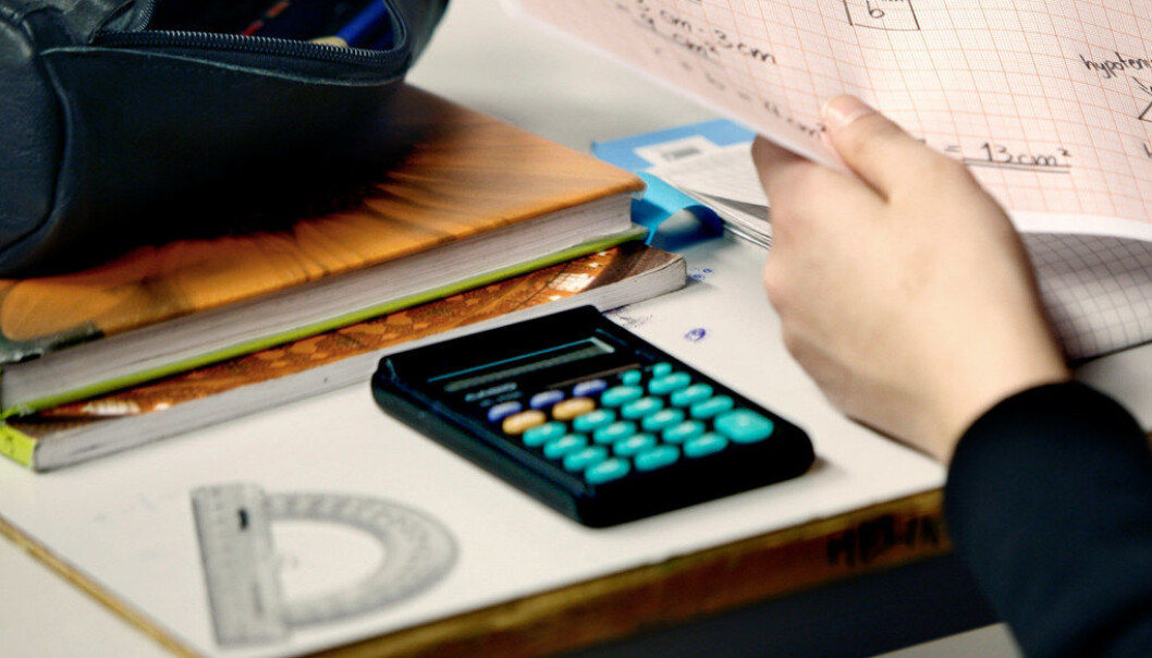 Fire av ti lærerstudenter stryker i matematikk. Arkivfoto: Utdanning Fire av ti lærerstudenter stryker i matematikk. Arkivfoto: Utdanning