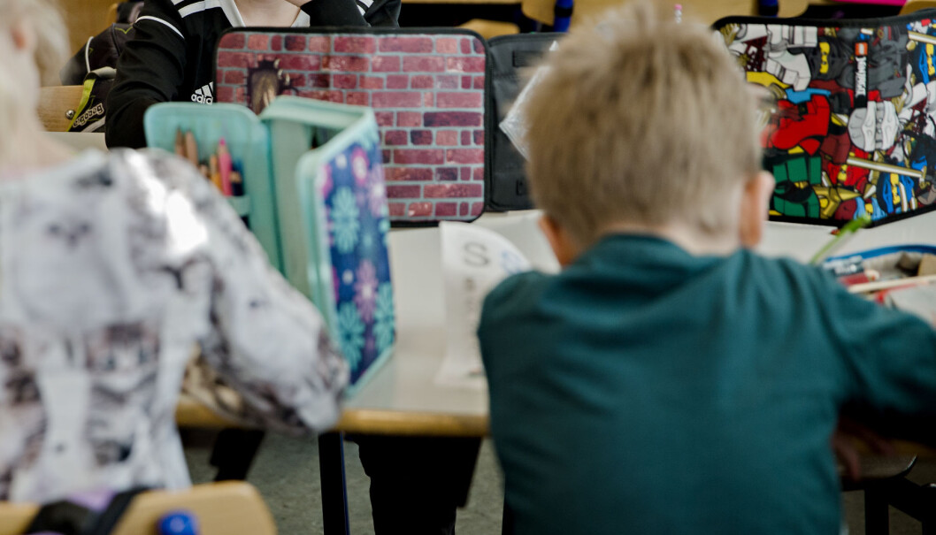Har du minst 150 studiepoeng fra en fireårig allmennlærer- eller grunnskolelærerutdanning og ønsker å fullføre utdanningen, må du ta kontakt med Nord universitet eller Universitetet i Tromsø så snart du kan. Foto: Kristian Ridder-Nielsen Har du minst 150 studiepoeng fra en fireårig allmennlærer- eller grunnskolelærerutdanning og ønsker å fullføre utdanningen, må du ta kontakt med Nord universitet eller Universitetet i Tromsø så snart du kan. Foto: Kristian Ridder-Nielsen