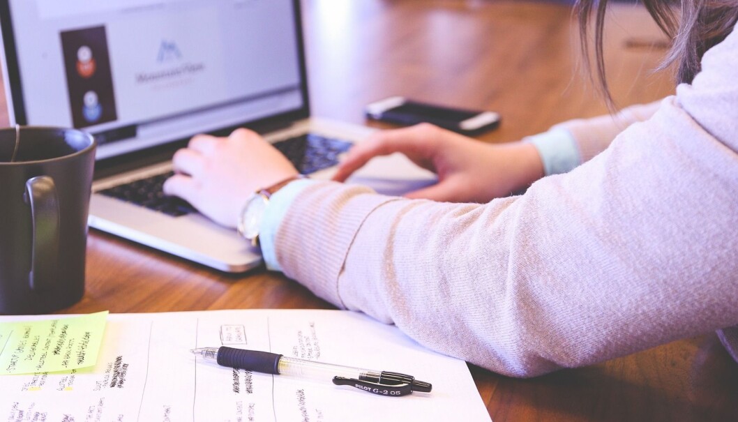 Lektor Trond Heum deler av hvordan han selv bruker vurdering for læring som undervisningsmetode. Illustrasjonsfoto: StartupStockPhotos/ Pixabay Lektor Trond Heum deler av hvordan han selv bruker vurdering for læring som undervisningsmetode. Illustrasjonsfoto: StartupStockPhotos/ Pixabay