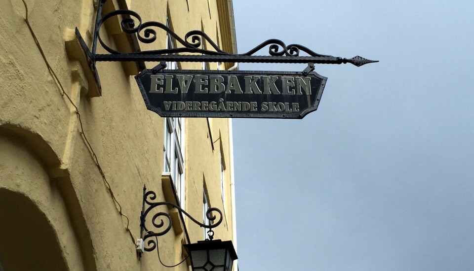 Elvebakken videregående skole ligger i Oslo sentrum, like ved Akerselva. Skolen har de siste årene vært den mest populære i hovedstaden. Foto: Sonja Holterman