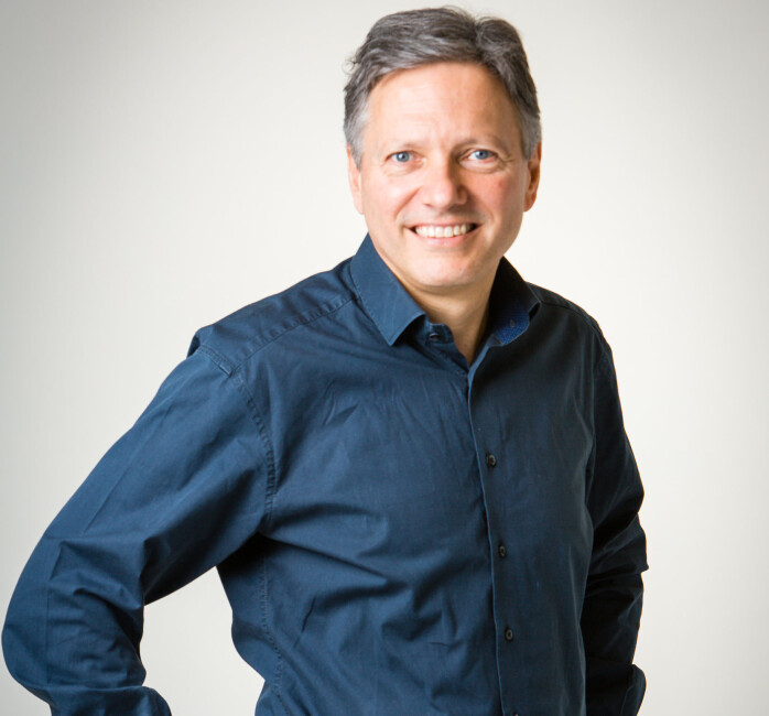 Når en elev kommer for sent vil læreren i stedet for å bare sette en anmerkning, heller snakke med eleven og finne ut hvorfor han eller hun kom for sent, sier rektor ved Bergeland videregående skole, Eiliv Fougner Janssen. Når en elev kommer for sent vil læreren i stedet for å bare sette en anmerkning, heller snakke med eleven og finne ut hvorfor han eller hun kom for sent, sier rektor ved Bergeland videregående skole, Eiliv Fougner Janssen.