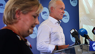 Jan Tore Sanner hadde brettet opp ermene før han inntok talerstolen. Jan Tore Sanner hadde brettet opp ermene før han inntok talerstolen.