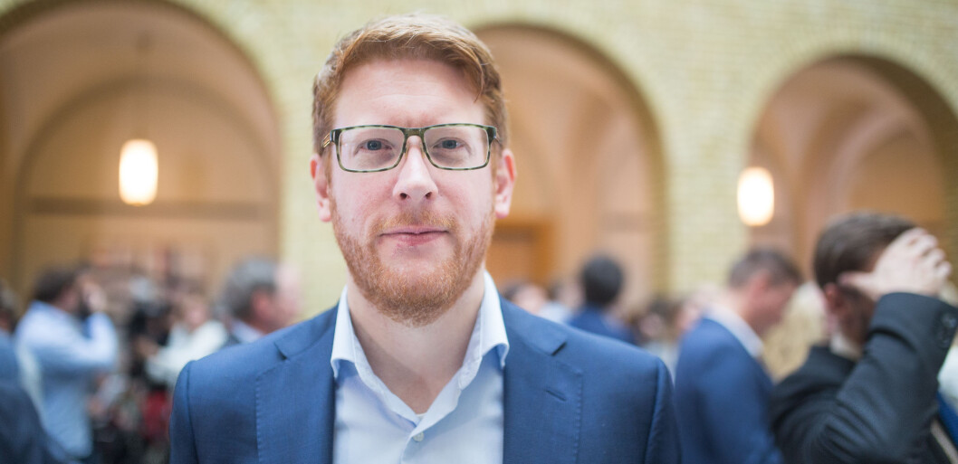 Arbeiderpartiets Martin Henriksen mener det er på tide at Høyre følger opp løftene de kommer med. Foto: Hans Skjong. Arbeiderpartiets Martin Henriksen mener det er på tide at Høyre følger opp løftene de kommer med. Foto: Hans Skjong.