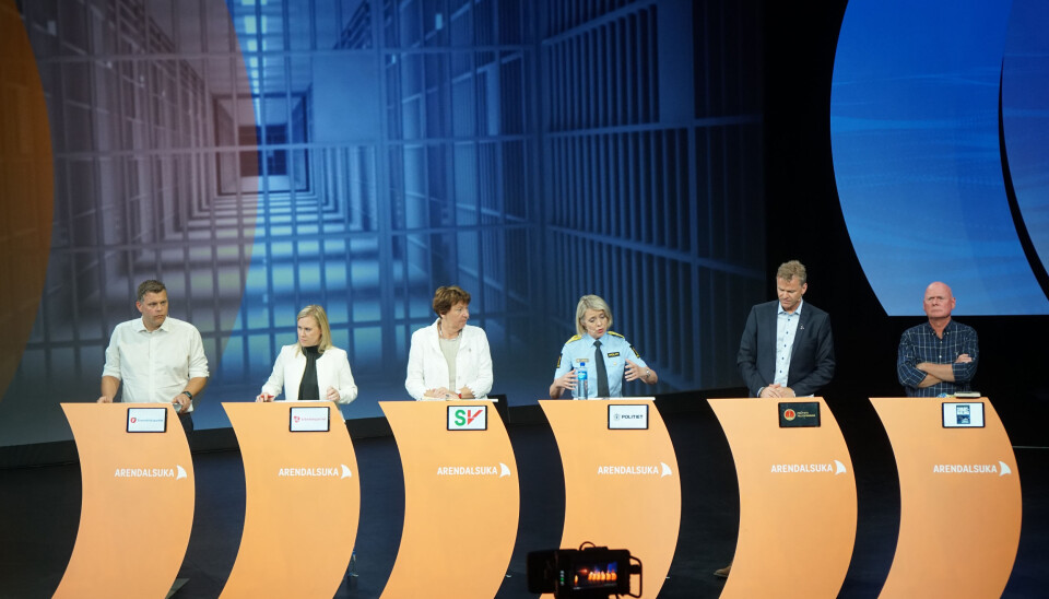 Tre ministre går nå sammen om å lage en handlingsplan for å forebygge ungdomskriminalitet. Bakgrunnen er blant annet konfrontasjonen mellom ungdom og politiet på Bogerud T-banestasjon i Oslo. Foto: Marianne Ruud