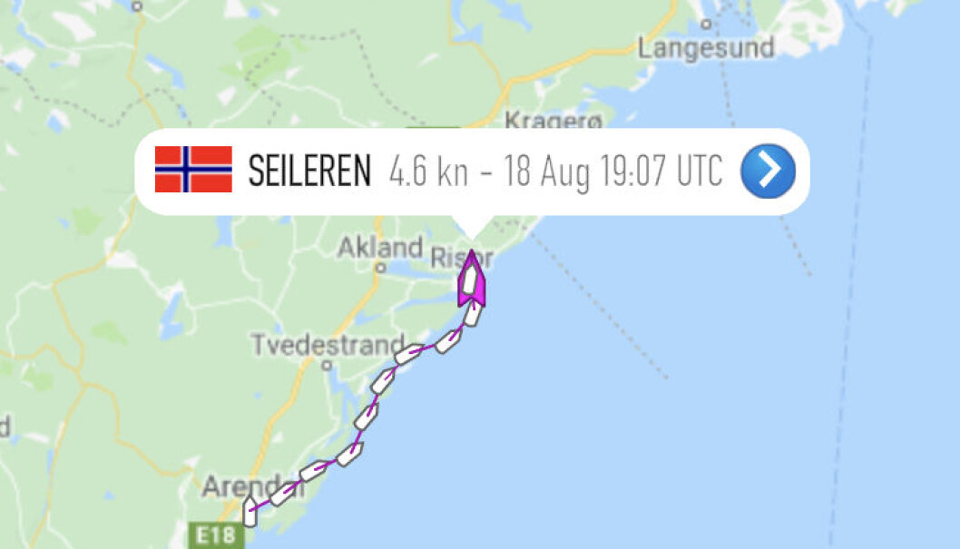 Båten har AIS-system som gjør at den kan følges på Marine Traffic-appen. Båtens navn er «Seileren». Neste stopp er Langesund. Grafikk: Skjermdump fra Marine Traffic Båten har AIS-system som gjør at den kan følges på Marine Traffic-appen. Båtens navn er «Seileren». Neste stopp er Langesund. Grafikk: Skjermdump fra Marine Traffic