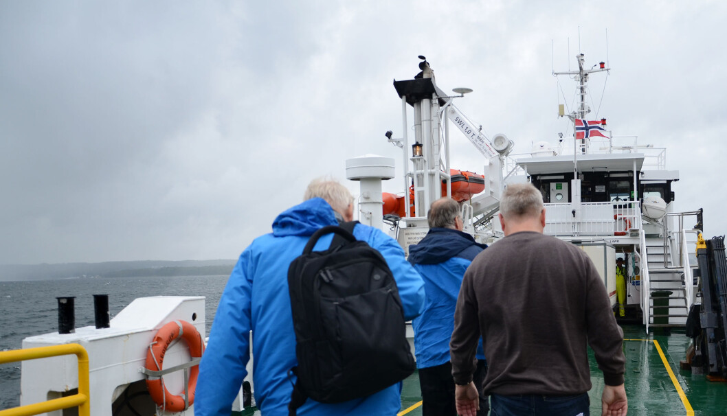 Alle ansatte ved Bastøy fengsel må ta ferje frem og tilbake til øya for å komme på jobb. Foto: Kari Oliv Vedvik Alle ansatte ved Bastøy fengsel må ta ferje frem og tilbake til øya for å komme på jobb. Foto: Kari Oliv Vedvik