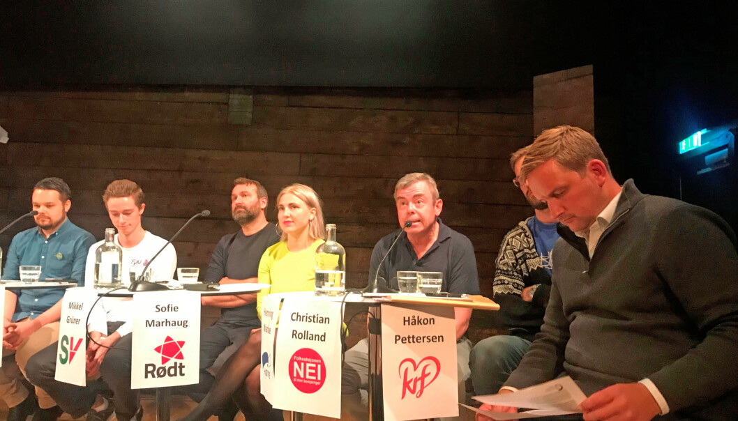 En uke før valget stilte lokalpolitikere i Bergen til debatt om skolen og barnehagens framtid i byen. Foto: Utdanningsforbundet Bergen. En uke før valget stilte lokalpolitikere i Bergen til debatt om skolen og barnehagens framtid i byen. Foto: Utdanningsforbundet Bergen.