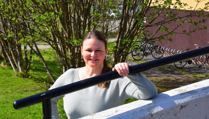 – Inntrykket er at elevene setter pris på å få øve seg til eksamen, både skriftlig og muntlig, sier Kristine Broks, tillitsvalgt for Utdanningsforbundet og språklærer ved Tromsdalen videregående skole. Foto: Kirsten Ropeid – Inntrykket er at elevene setter pris på å få øve seg til eksamen, både skriftlig og muntlig, sier Kristine Broks, tillitsvalgt for Utdanningsforbundet og språklærer ved Tromsdalen videregående skole. Foto: Kirsten Ropeid