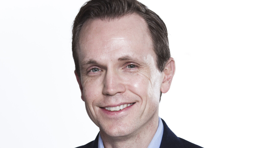 - Et mål med integreringsloven er å heve kvaliteten på norskundervisningen i introduksjonsprogrammet. Da vil de fleste ha gode muligheter til å oppnå norskkunnskaper på nivå B1. I tillegg kreves syv års botid for å kunne søke om statsborgerskap, sier statssekretær Tom Erlend Skaug (H). - Et mål med integreringsloven er å heve kvaliteten på norskundervisningen i introduksjonsprogrammet. Da vil de fleste ha gode muligheter til å oppnå norskkunnskaper på nivå B1. I tillegg kreves syv års botid for å kunne søke om statsborgerskap, sier statssekretær Tom Erlend Skaug (H).