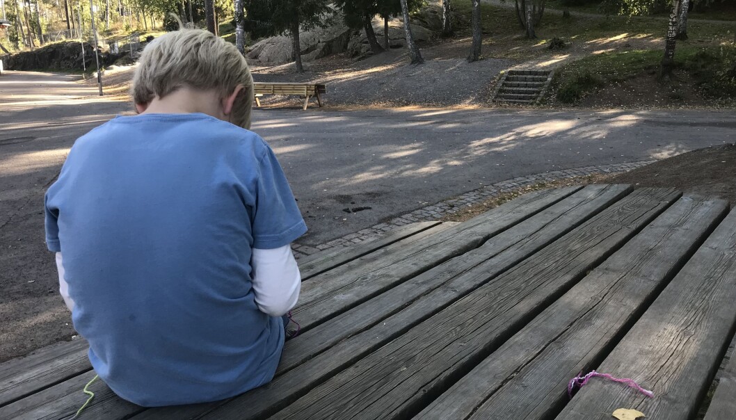 La meg gjøre det tindrende klart: Ingenting står på spill for oss, men mye står på spill for barna, skriver Willy Tore Mørch. Ill.foto: Paal Svendsen La meg gjøre det tindrende klart: Ingenting står på spill for oss, men mye står på spill for barna, skriver Willy Tore Mørch. Ill.foto: Paal Svendsen