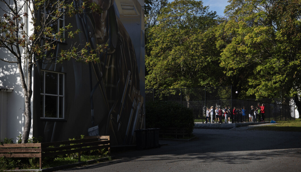 Da kommunen spurte elevene om å rangere skolegården sin, fikk uteområdene til Kannik skole bunnskår. Foto: Marie von Krogh Da kommunen spurte elevene om å rangere skolegården sin, fikk uteområdene til Kannik skole bunnskår. Foto: Marie von Krogh