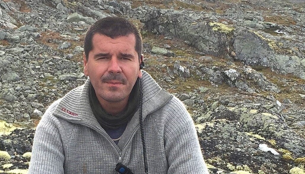 Jasmin Eminovic på jakt i fjellet, noko av det beste han veit å gjere. Foto: Privat Jasmin Eminovic på jakt i fjellet, noko av det beste han veit å gjere. Foto: Privat