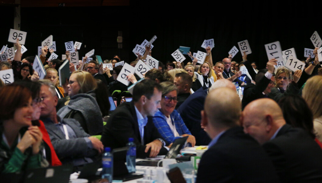 Sentralstyret fikk gjennom kutt i kontingenten. Foto: Jørgen Jelstad. Sentralstyret fikk gjennom kutt i kontingenten. Foto: Jørgen Jelstad.