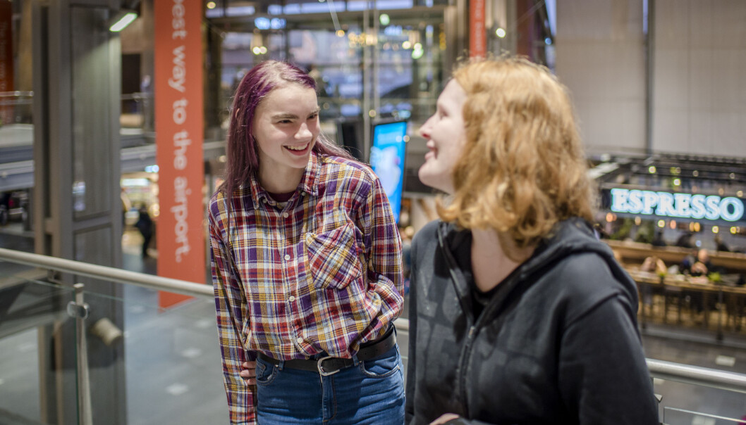 Både Anna og Maja er testet for å bekrefte at de har stort læringspotensial. Mange barn med stort læringspotensial må ta tester for å bekrefte at de hører inn i denne kategorien. Både Anna og Maja er testet for å bekrefte at de har stort læringspotensial. Mange barn med stort læringspotensial må ta tester for å bekrefte at de hører inn i denne kategorien.