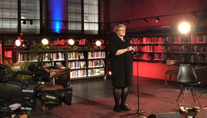 Kulturminister Trine Skei Grande mener Bokåret 2019 har vist at boka fortsatt er relevant for å skape leseglede hos barn. Kulturminister Trine Skei Grande mener Bokåret 2019 har vist at boka fortsatt er relevant for å skape leseglede hos barn.