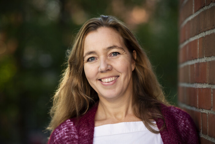 Forsker og stipendiat ved OsloMet, Trine Foyn, har forsket på hvorfor guttene går forbi jentene i matematikk. De er like flinke, men likevel dropper jentene matten. Forsker og stipendiat ved OsloMet, Trine Foyn, har forsket på hvorfor guttene går forbi jentene i matematikk. De er like flinke, men likevel dropper jentene matten.
