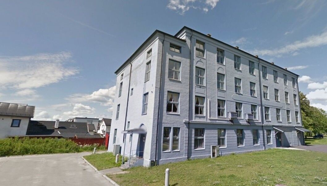 Her ved Det Islamske kultursenter i Drammen har barn overnattet i SFO-lokalene. Foto: Google Her ved Det Islamske kultursenter i Drammen har barn overnattet i SFO-lokalene. Foto: Google