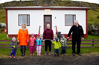I den lille islandske barnehagen har de fem barna nesten en voksen hver