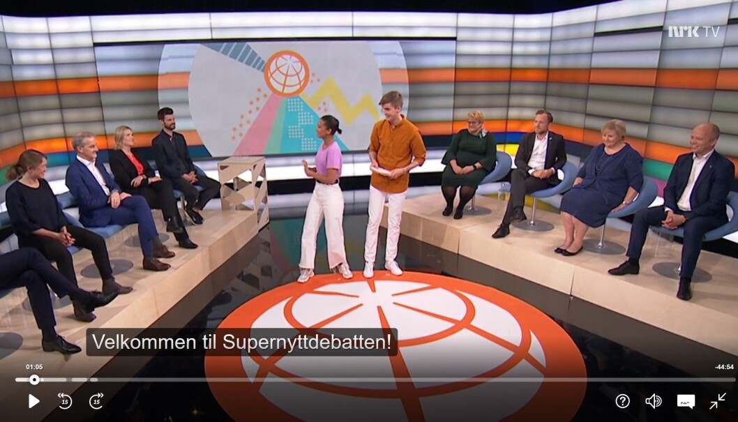 Supernyttdebatten med politikere i studio. Supernyttdebatten med politikere i studio.