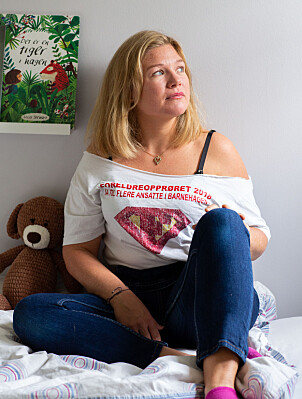 Det hender Caroline Marita Omberg våkner midt på natten med vondt i magen. – Jeg våkner fordi jeg er provosert over at det går an å ha så velskrevne og fine rammeplaner som ingen vil betale for å gjennomføre. Det hender Caroline Marita Omberg våkner midt på natten med vondt i magen. – Jeg våkner fordi jeg er provosert over at det går an å ha så velskrevne og fine rammeplaner som ingen vil betale for å gjennomføre.