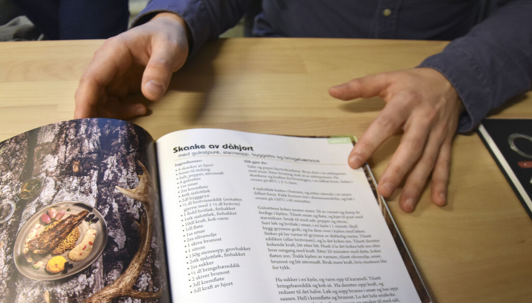 Her er Robins yndlingsoppskrift fra boka, skranke av dåhjort. Her er Robins yndlingsoppskrift fra boka, skranke av dåhjort.